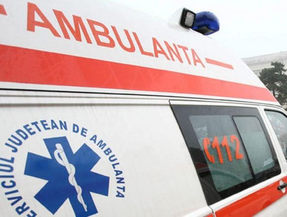 Tânăr pe motocicletă, rănit într-un incident în trafic, la Timișoara