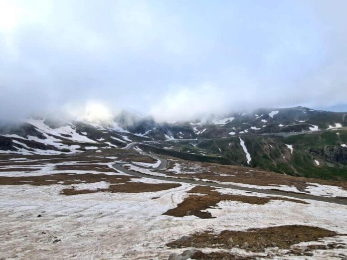 Circulație restricționată pe Transalpina, din cauza situației meteo