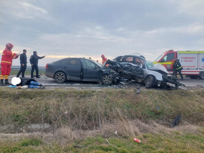 Trei morți și trei răniți, în urma unui accident pe DN6, în Dolj