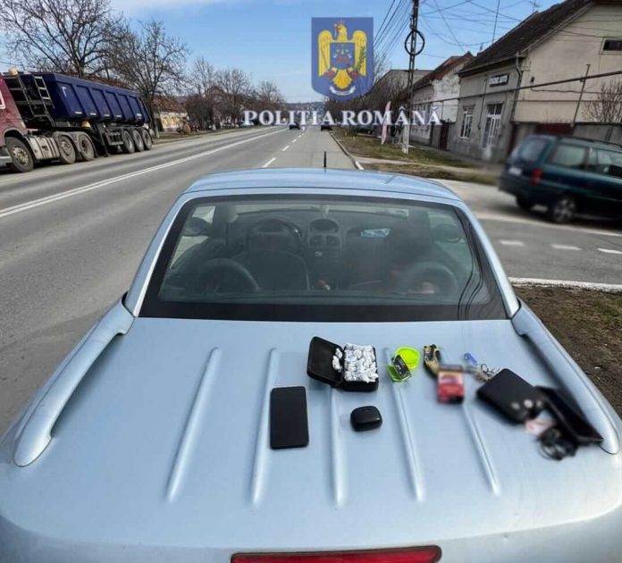 Tânăr drogat la volan, într-un oraș din Timiș