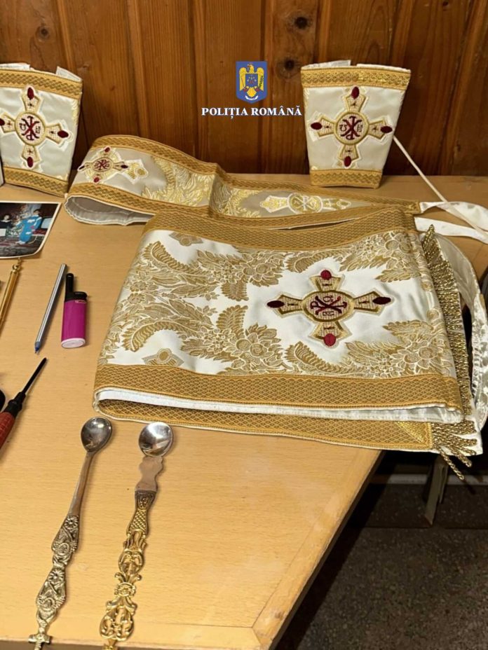 Fără frică de Dumnezeu, prins în flagrant, când fura din biserică (1)