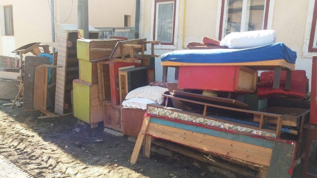 Începe curățenia generală de primăvara la Sânnicolau Mare. Programul pe străzi