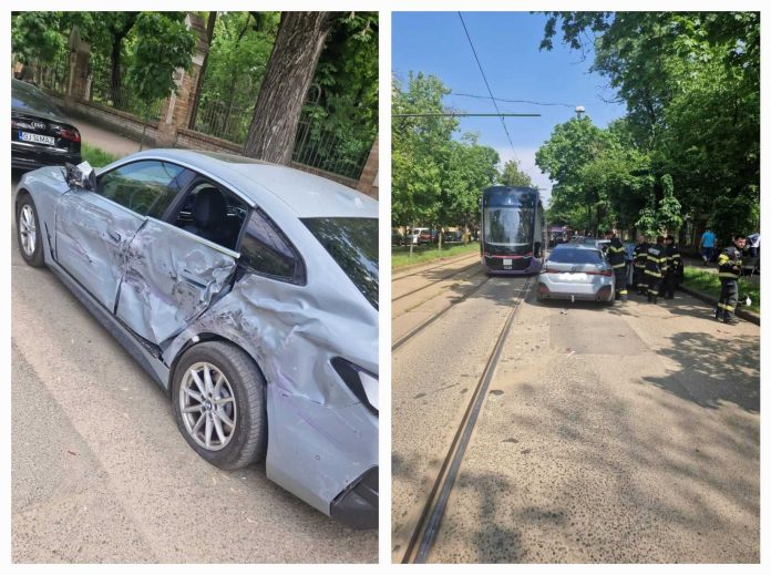 Copil de 10 ani, rănit după ce o mașină s-a rașchetat de un tramvai, la Timișoara