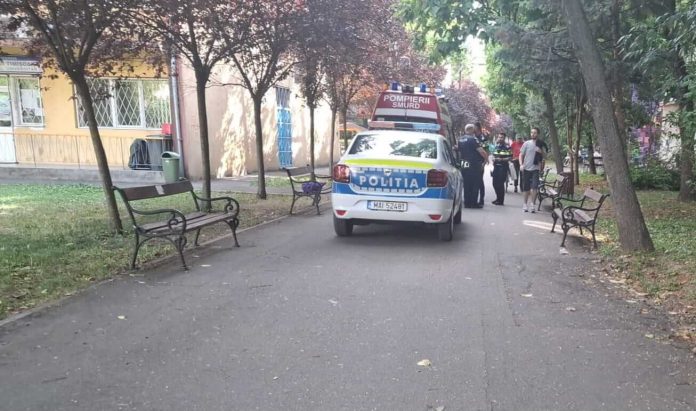 Dublă tâlhărie în Complexul Studențesc, duminică. Doi tineri au fost atacați de mai multe persoane