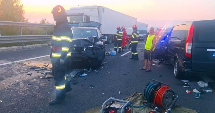 Haos pe autostrada A1 trei răniți, printre care doi copii