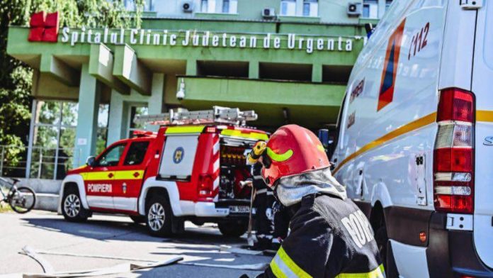 Incident la Spitalul Județean Timișoara. Au intervenit peste 30 de pompieri