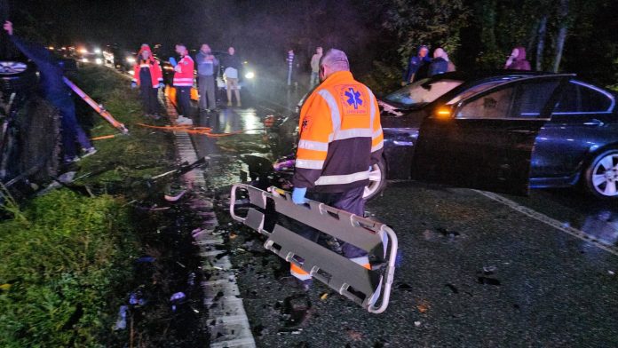 Coliziune violentă pe un drum național din Banat. Trei persoane au fost rănite (1)