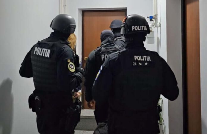 Operațiunea Jupiter a ajuns și în zona Sânnicolau Mare. Peste 20 de percheziții ale procurorilor