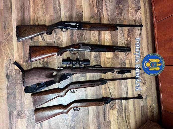 Percheziții la braconieri din Timiș. Două persoane au ajuns în spatele gratiilor