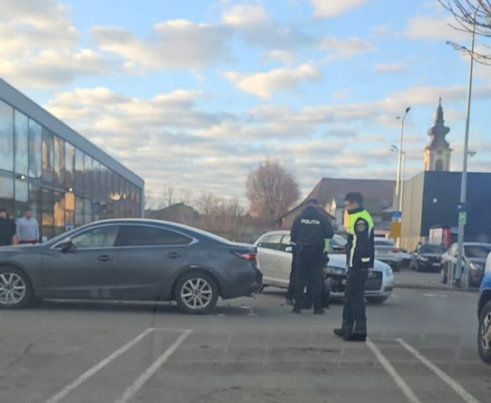 Fată de 13 ani, rănită într-un accident care a avut loc în Sânnicolau Mare