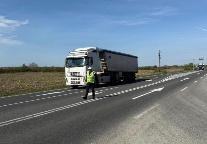 Razie cu peste 220 de amenzi în DN6, în Timiș