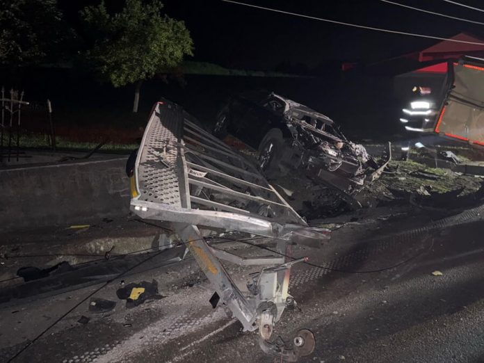 Accident grav în Bihor o femeie a murit, alte trei persoane au fost grav rănite