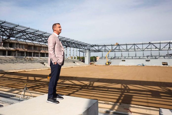 Primăria Timișoara cere din nou bani de la CJT pentru Arena „Eroii Timișoarei”. Încă 1 milion de lei pentru un stadion întârziat
