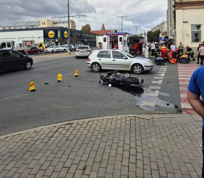 Motociclist băgat în spital de un șofer neatent, la Timișoara
